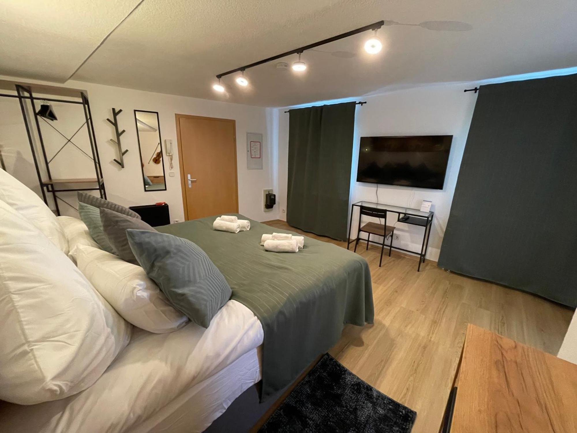 Apartment Violine1 Am Bahnhof-City Μπαϊρόιτ Εξωτερικό φωτογραφία