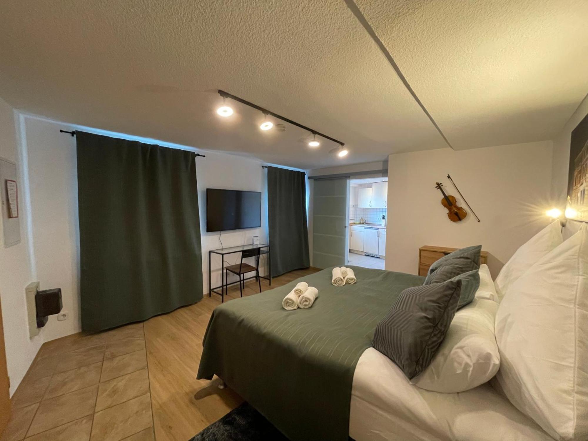 Apartment Violine1 Am Bahnhof-City Μπαϊρόιτ Εξωτερικό φωτογραφία