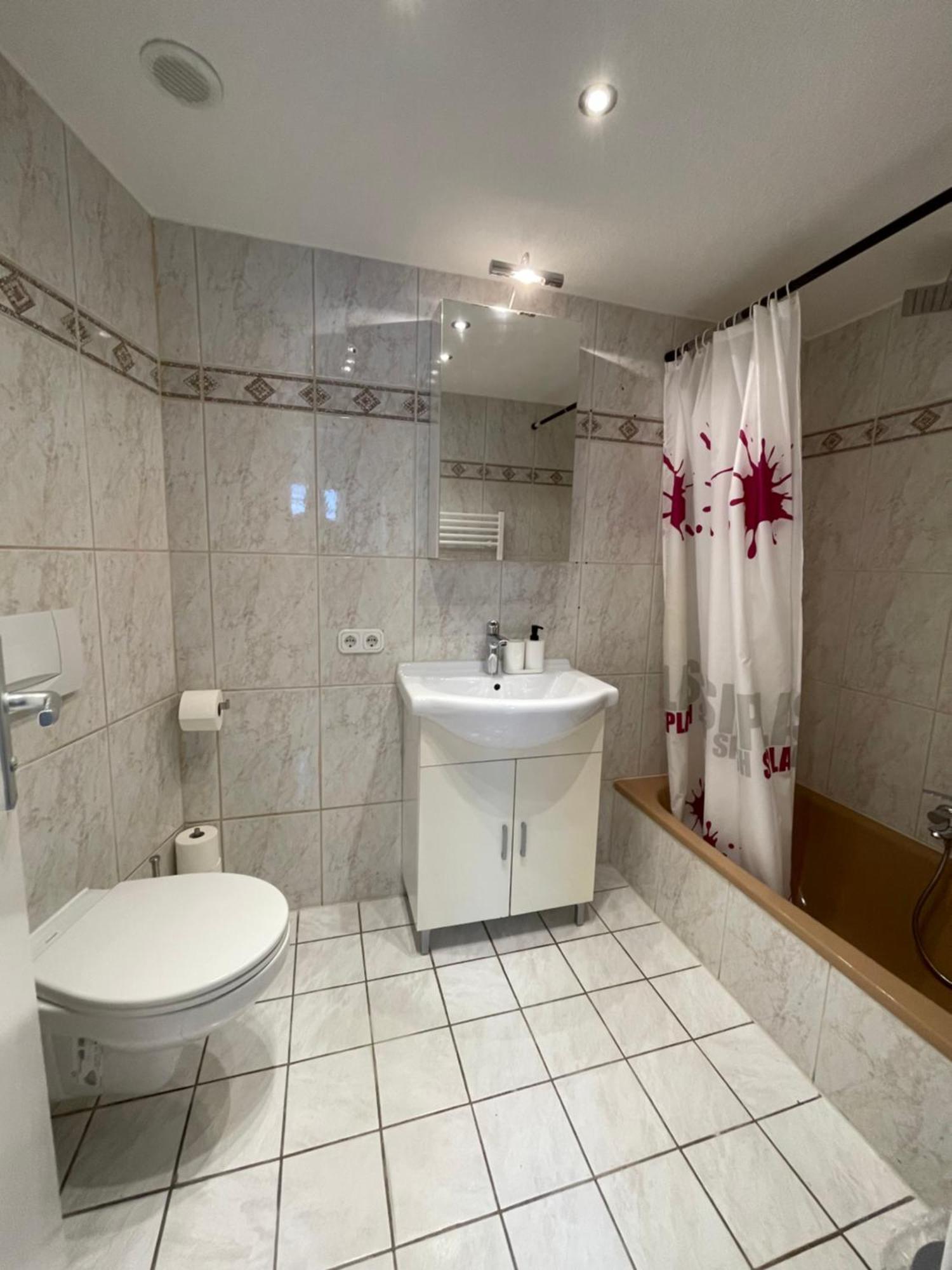 Apartment Violine1 Am Bahnhof-City Μπαϊρόιτ Εξωτερικό φωτογραφία
